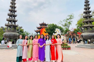 Mung 8 tháng 3 của cán bộ, giáo viên, nhân viên trường mầm non Tây Sơn